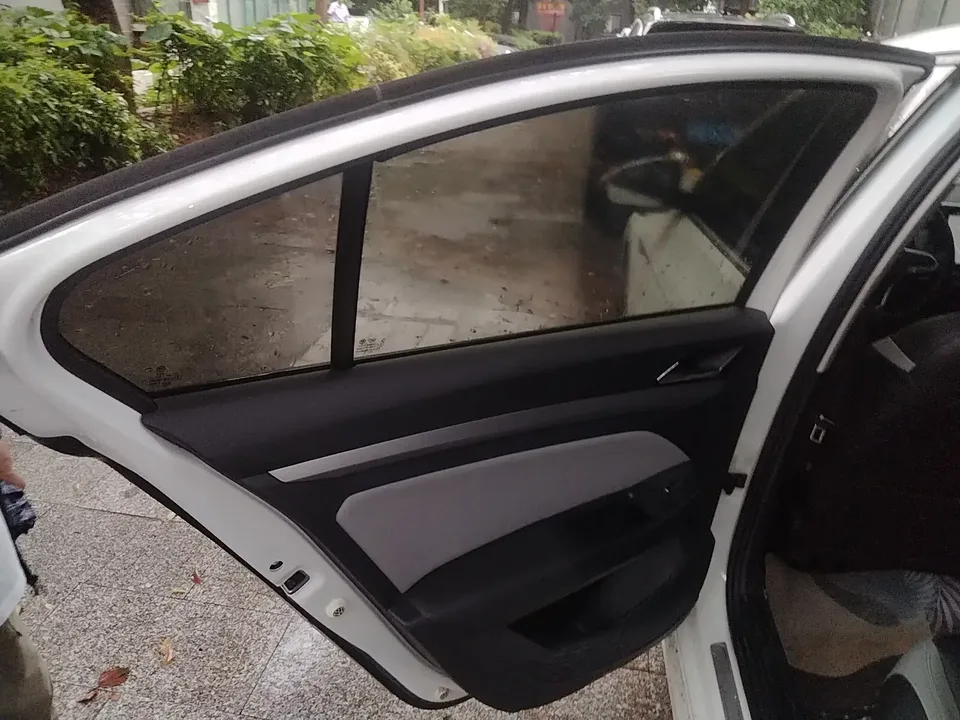 Volkswagen Bora Bora 2023 300TSI DSG Premium Edition 2024 — thumbnail 5