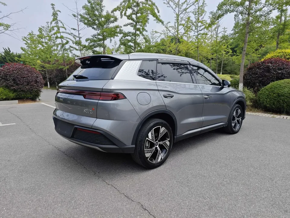BYD Song Pro DM Song Pro DM 2023 DM-i Champion Edition 110km Excellence 2023 — миниатюра 2