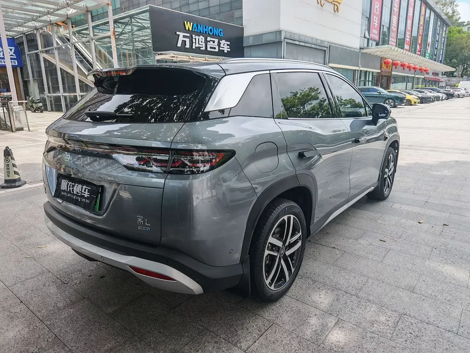 BYD Song L DM Song L DM 2025 DM-i 112KM Intelligent Driving Edition 2025 — миниатюра 2