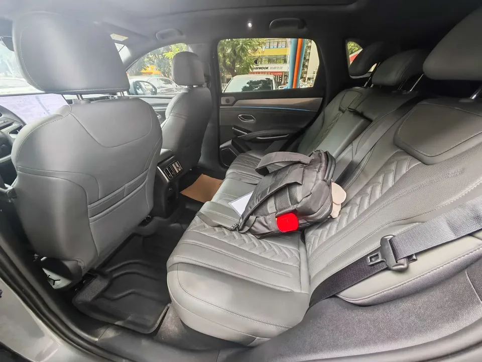 BYD Song L DM Song L DM 2025 DM-i 112KM Intelligent Driving Edition 2025 — миниатюра 3