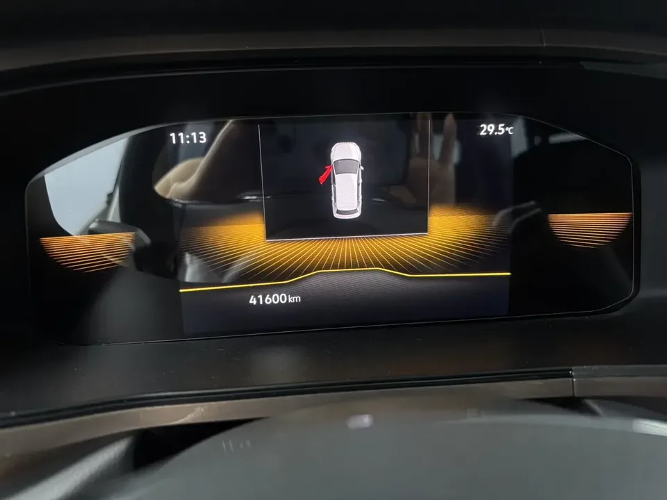 Volkswagen Tharu tuyue 2022 280TSI 2WD Deluxe Edition 2022 — thumbnail 5