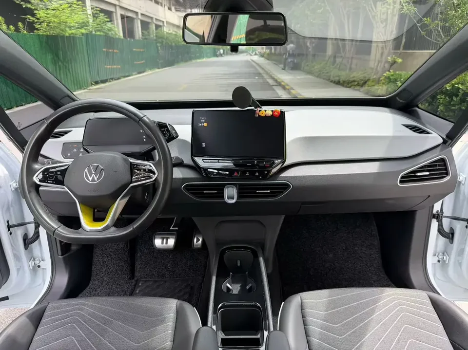 Volkswagen ID.3 Volkswagen ID.3 2024 Pure Smart Edition 2023 — thumbnail 3
