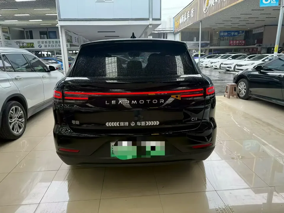 Leapmotor Zero running C11 Zero running C11 2023 Extended Range 200 Comfort Edition 2023 — thumbnail 2