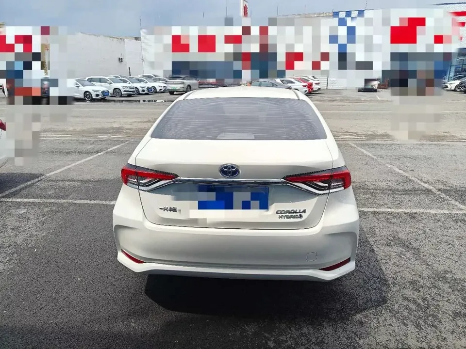 Toyota Corolla Corolla 2021 Dual Engine 1.8L E-CVT Elite Edition 2022 — thumbnail 2