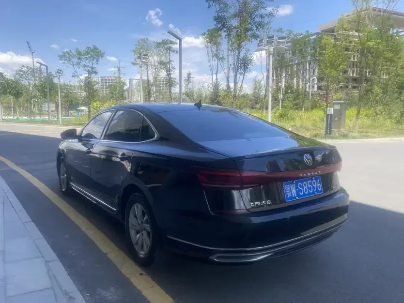 Volkswagen Passat Passat 2022 280TSI Elite Edition 2023 — thumbnail 2