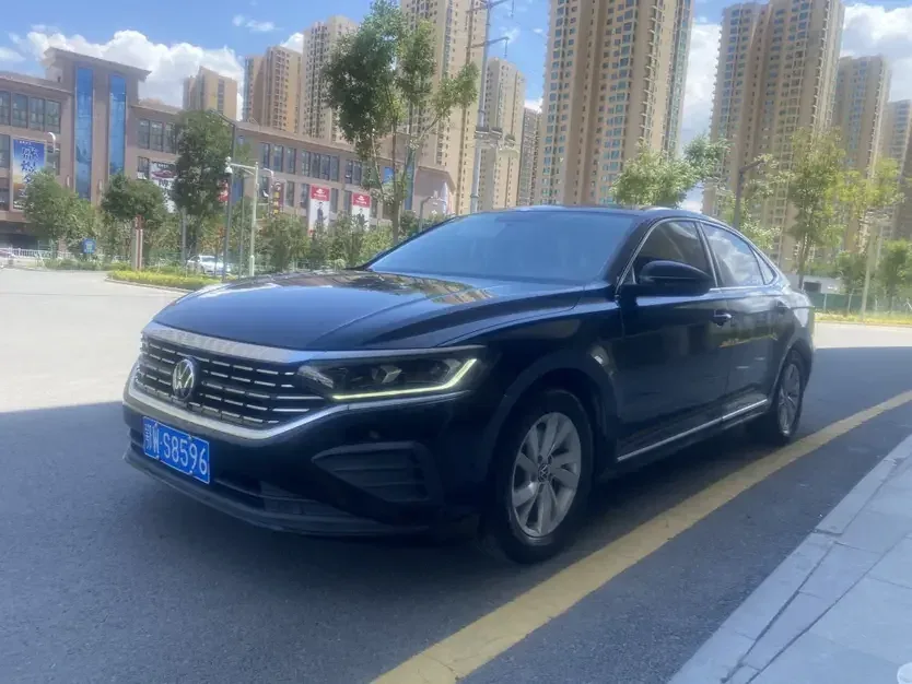 Volkswagen Passat Passat 2022 280TSI Elite Edition 2023 — photo 1, buy with delivery to Moscow
