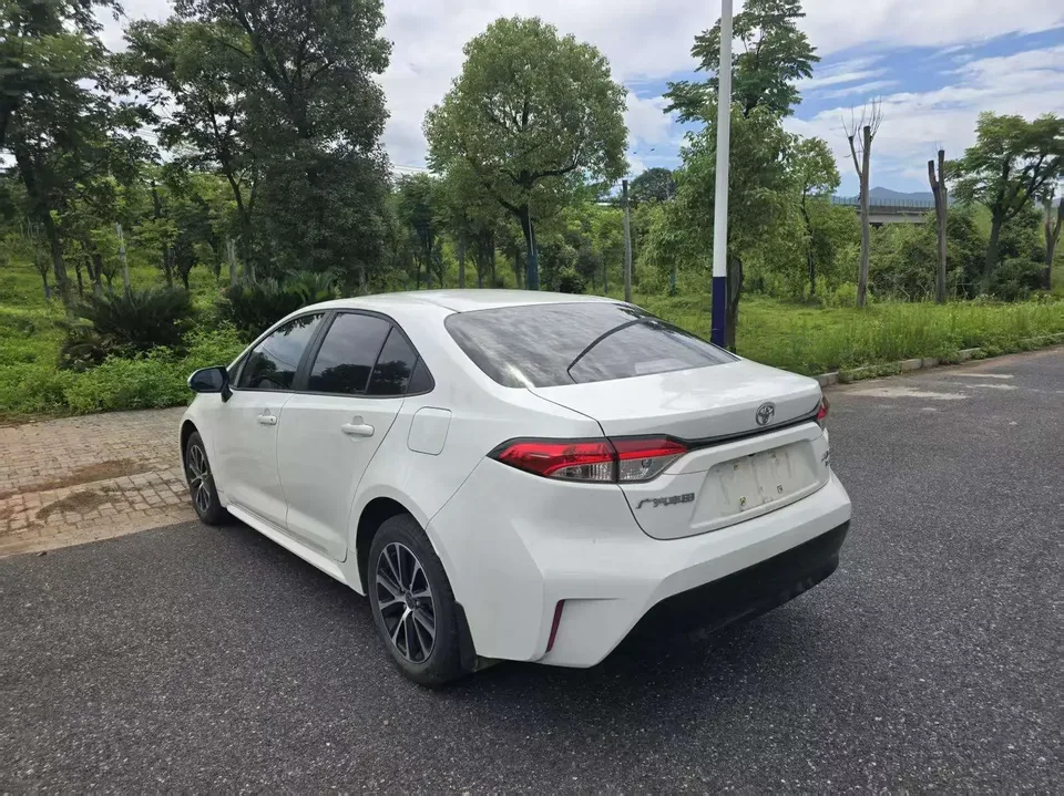 Toyota Levin Lei Ling 2022 185T CVT Deluxe Edition 2023 — thumbnail 4