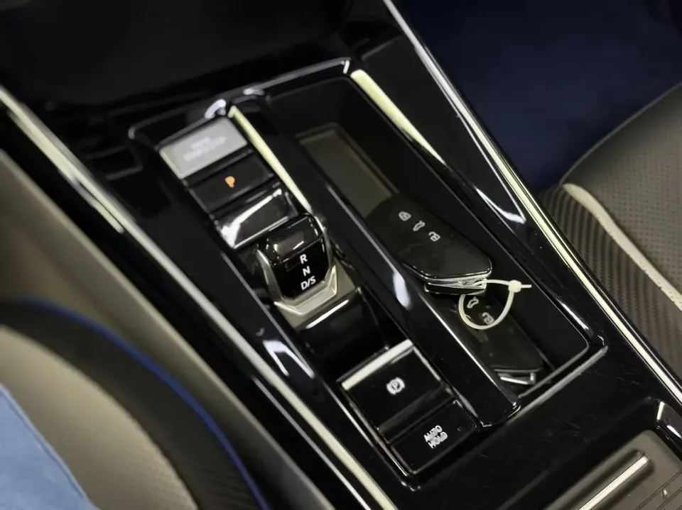 Volkswagen Lamando Lingdu 2022 Lingdu L 280TSI DSG Super Hot Flagship Edition 2022 — thumbnail 5