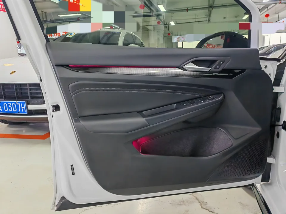 Volkswagen Golf golf 2023 280TSI DSG R-Line Lite 2023 — thumbnail 5