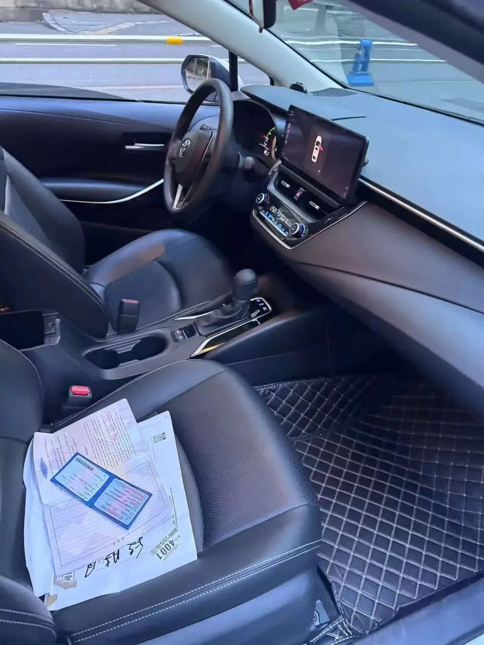 Toyota Corolla Corolla 2021 Dual Engine 1.8L E-CVT Elite Edition 2023 — миниатюра 3