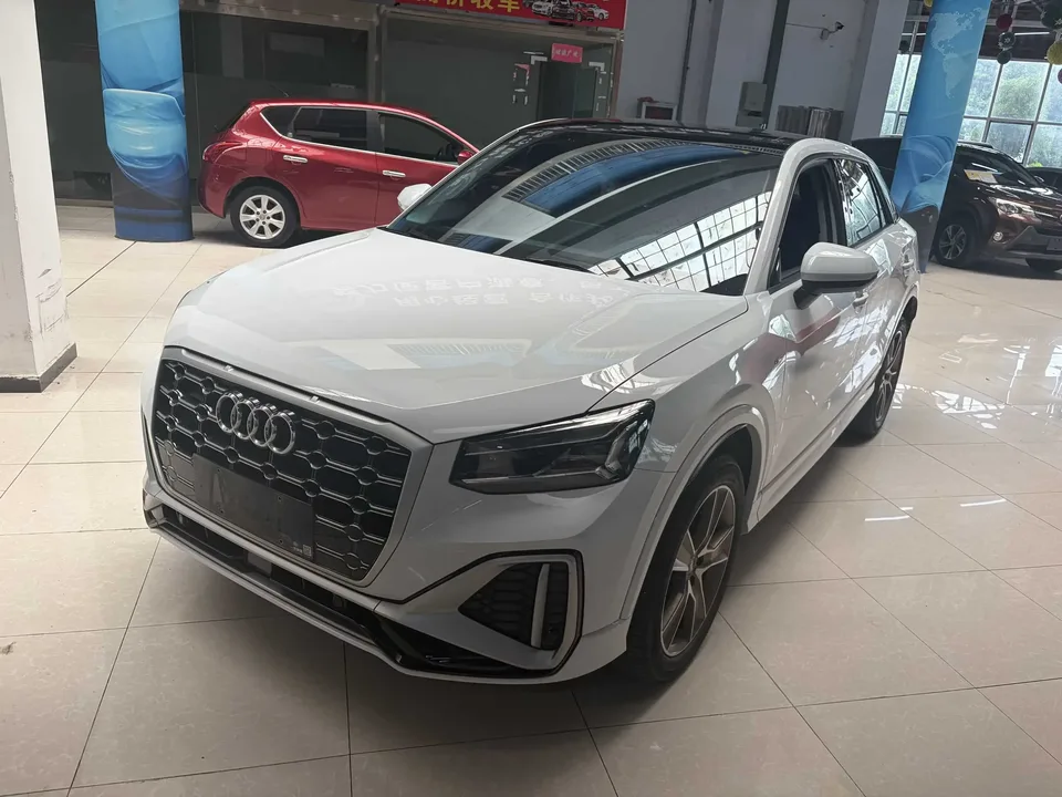 Audi Q2L Audi Q2L 2022 35 TFSI Stylish Dynamic 2022 — photo 1, buy with delivery to Moscow