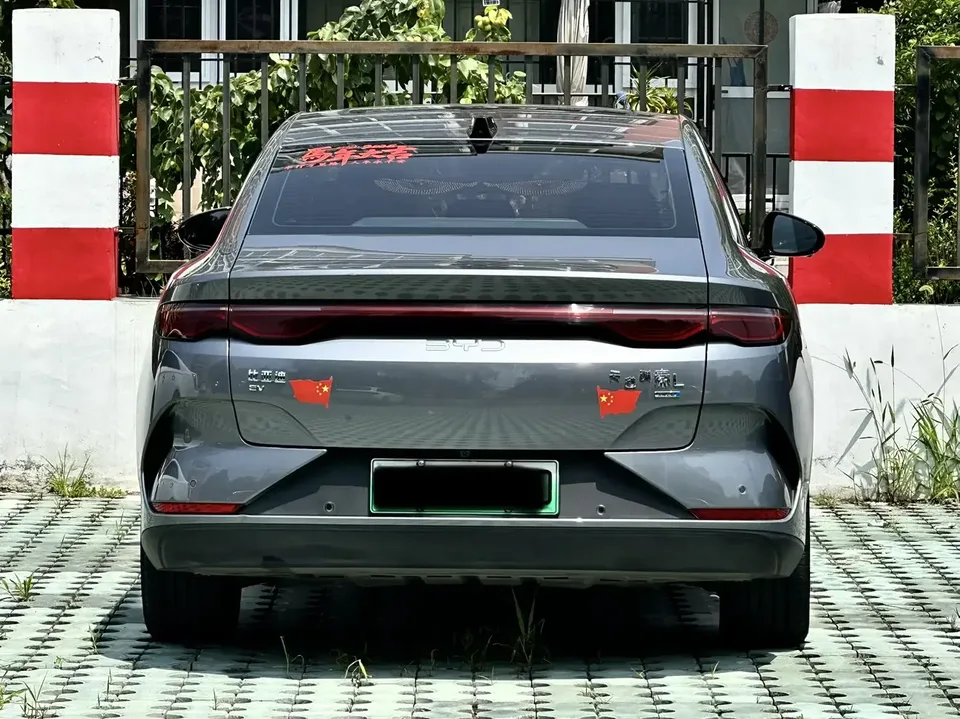 BYD Qin L EV Qin L EV 2025 545KM Excellent 2025 — thumbnail 2