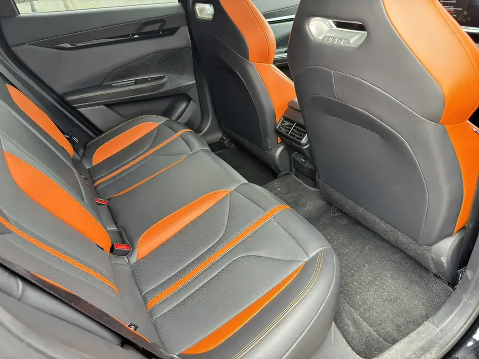 Changan UNI-V Changan UNI-V 2024 1.5T Premium Sports 2024 — миниатюра 3