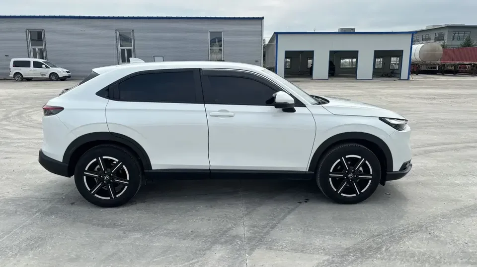 Honda VEZEL Binzhi 2023 1.5L CVT Elite Edition 2023 — thumbnail 4