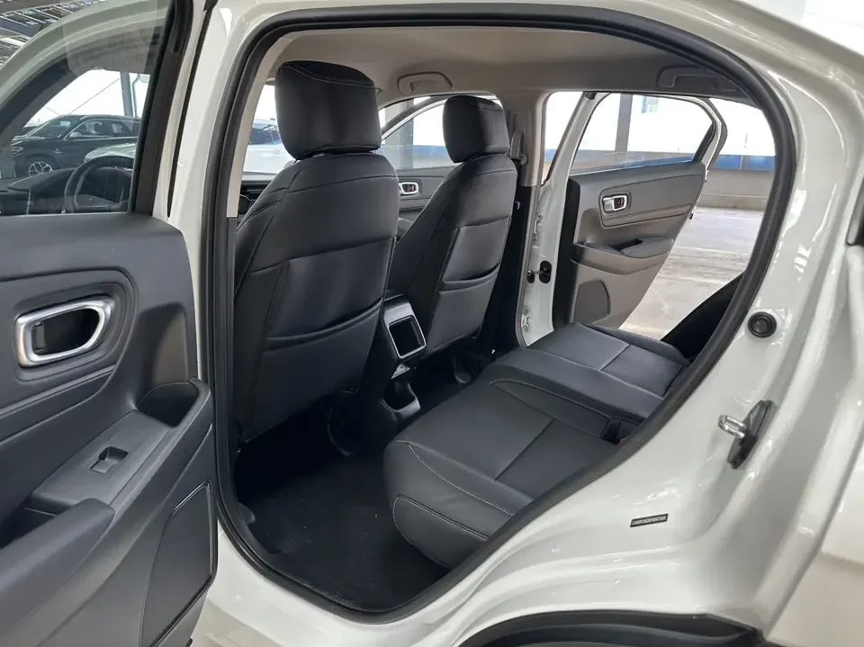 Honda VEZEL Binzhi 2023 1.5L CVT Elite Edition 2023 — миниатюра 4