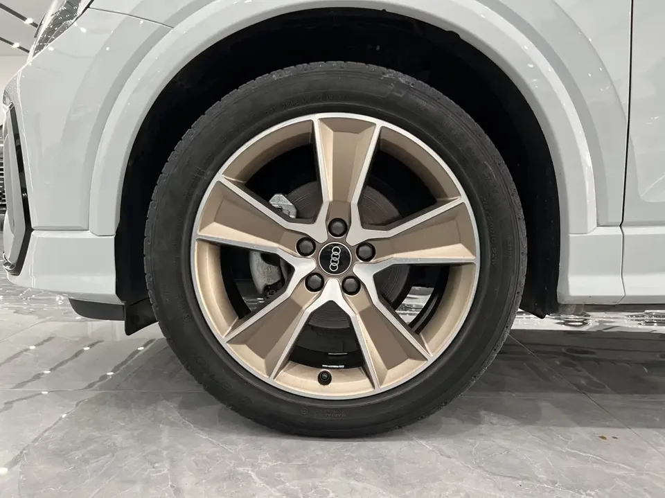 Audi Q2L Audi Q2L 2022 35 TFSI Stylish Dynamic 2023 — thumbnail 3