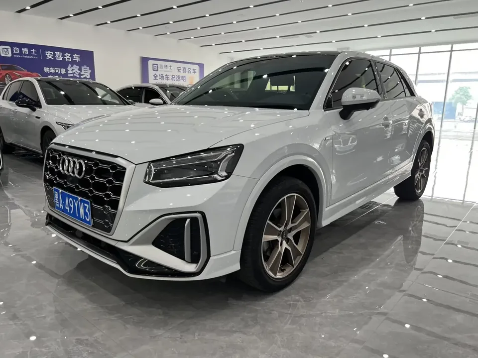 Audi Q2L Audi Q2L 2022 35 TFSI Stylish Dynamic 2023 — photo 1, buy with delivery to Moscow