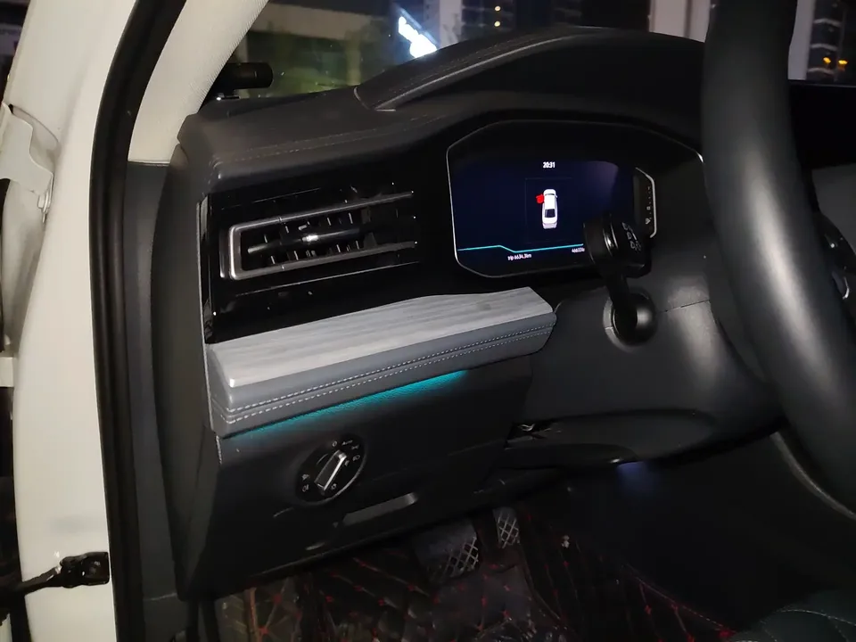 Volkswagen Sagitar Sagitar 2023 300TSI DSG Beyond Edition 2023 — thumbnail 4