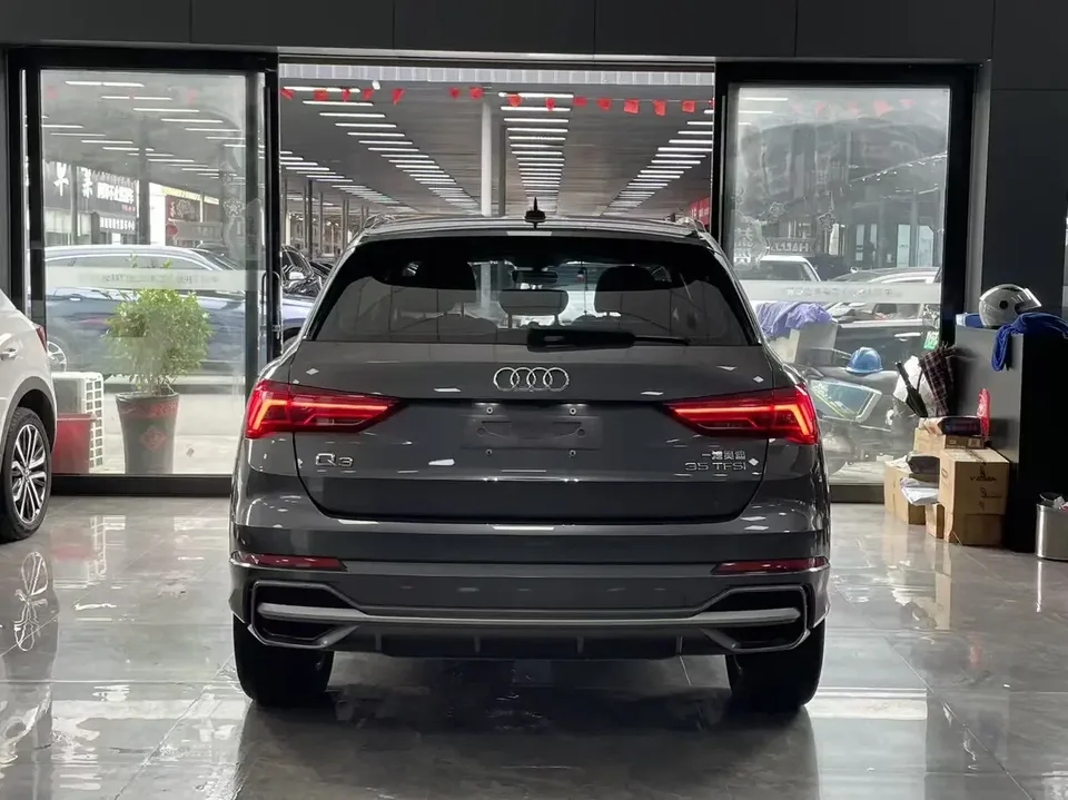Audi Q3 Audi Q3 2022 35 TFSI Stylish Dynamic 2022 — thumbnail 2