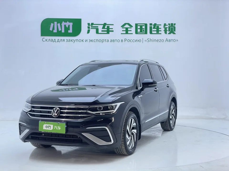 Volkswagen Tiguan L Tiguan L 2023 280TSI Limited Edition 2023 — photo 1, buy with delivery to Moscow