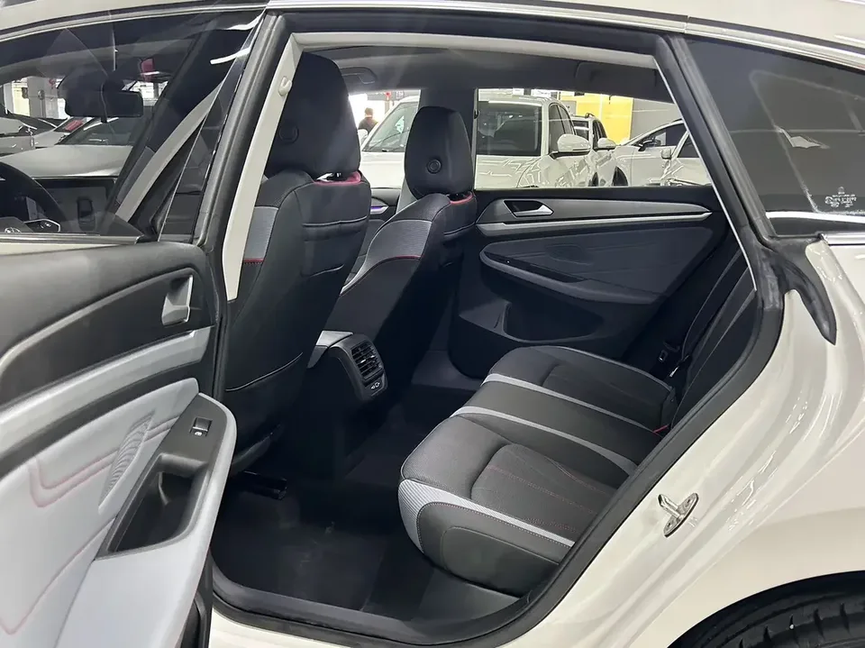 Volkswagen Lamando Lingdu 2022 Lingdu L 280TSI DSG Cool Edition 2022 — thumbnail 3
