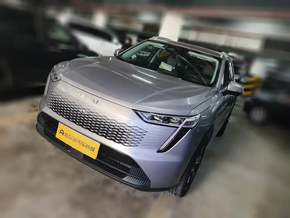 Haval Xiaolong MAX Haval Xiaolong MAX 2023 1.5L Hi4 105 4WD Pilot Edition 2023 — photo 1, buy with delivery to Moscow