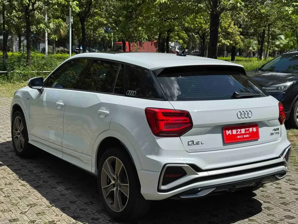 Audi Q2L Audi Q2L 2022 35 TFSI Stylish Dynamic 2022 — thumbnail 2