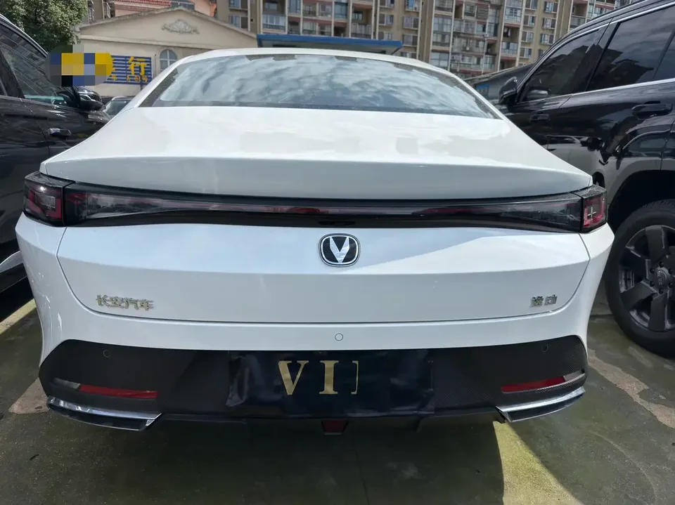 Changan Escape Escape 2025 1.5T DCT 500Bar Flagship 2025 — миниатюра 2