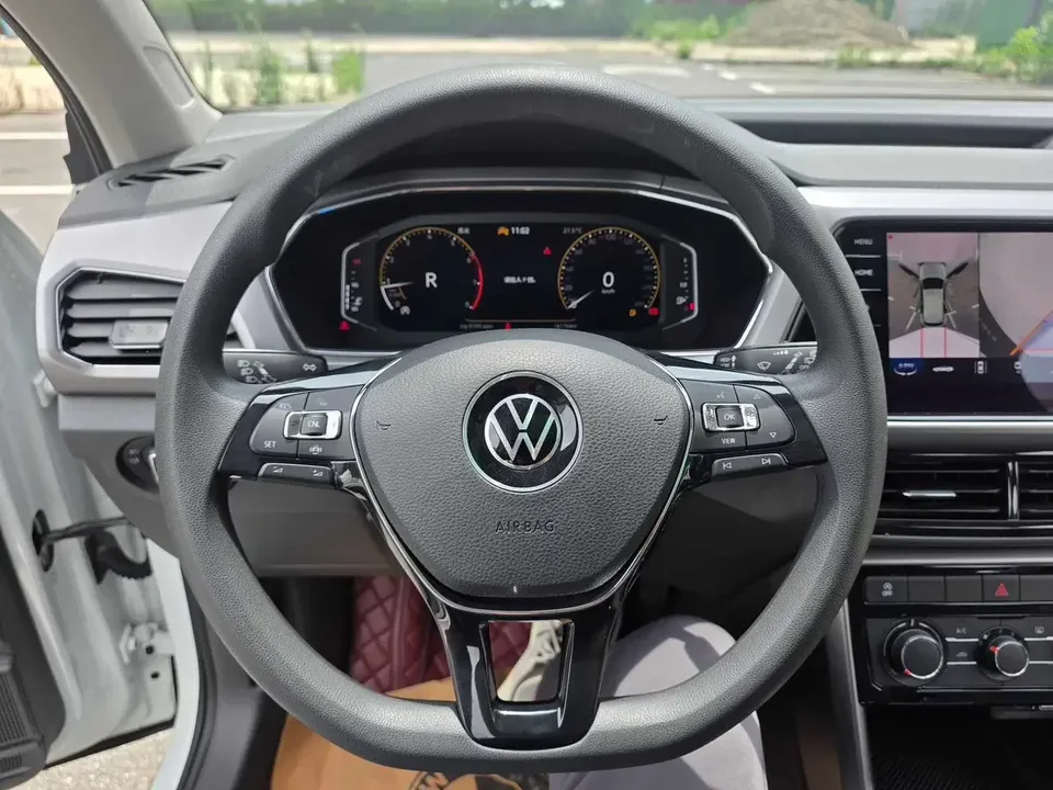 Volkswagen Tu Kai Tu Kai 2023 280TSI DSG Comfort Edition 2023 — миниатюра 4
