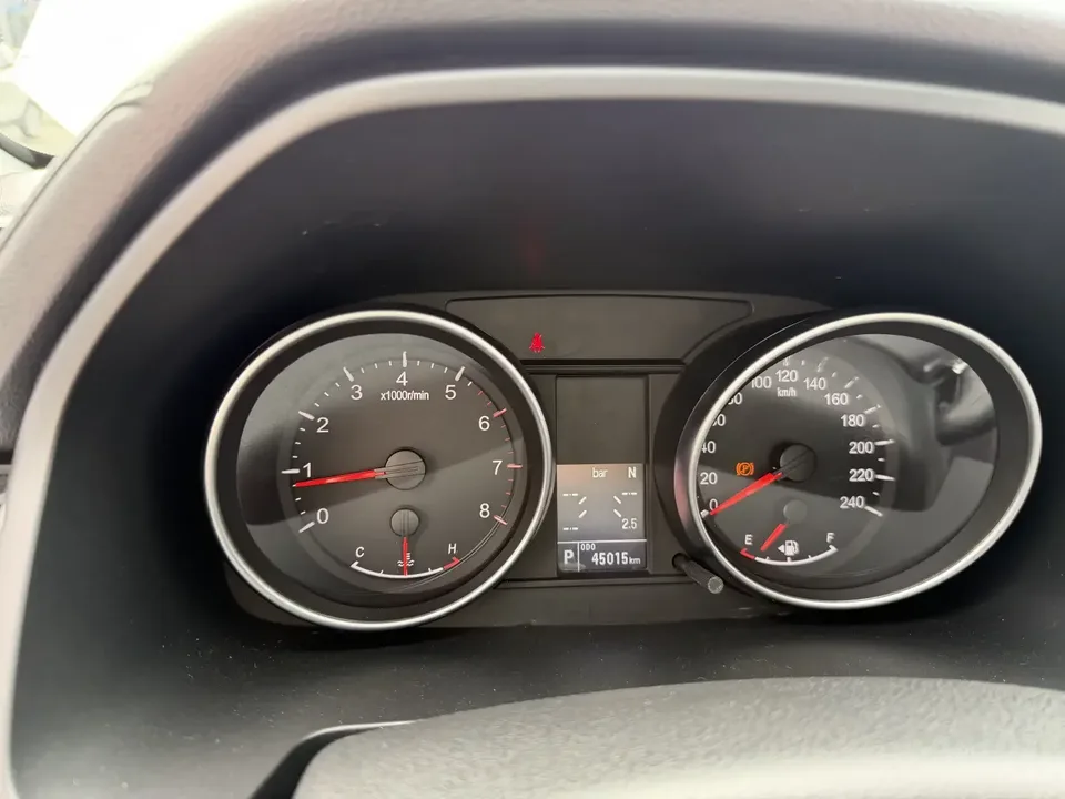 Haval M6 Haval M6 2023 PLUS 1.5T DCT Luxury Intelligent Connection 2024 — thumbnail 3