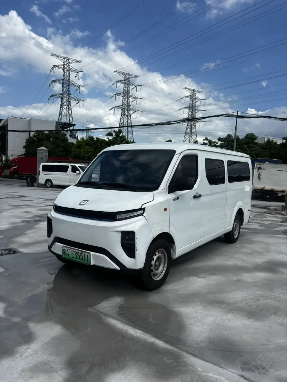 Farizon Star Rewards V Remote Star Rewards V 2024 V6E CATL 41.86kWh Functional Edition 2025 — photo 1, buy with delivery to Moscow