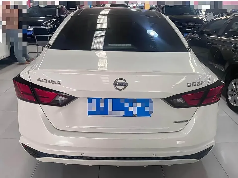 Nissan Altima Sound of nature 2021 2.0L XL Comfort Edition 2022 — thumbnail 2