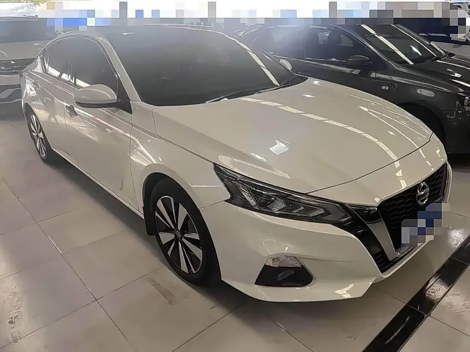 Nissan Altima Sound of nature 2021 2.0L XL Comfort Edition 2022 — thumbnail 3