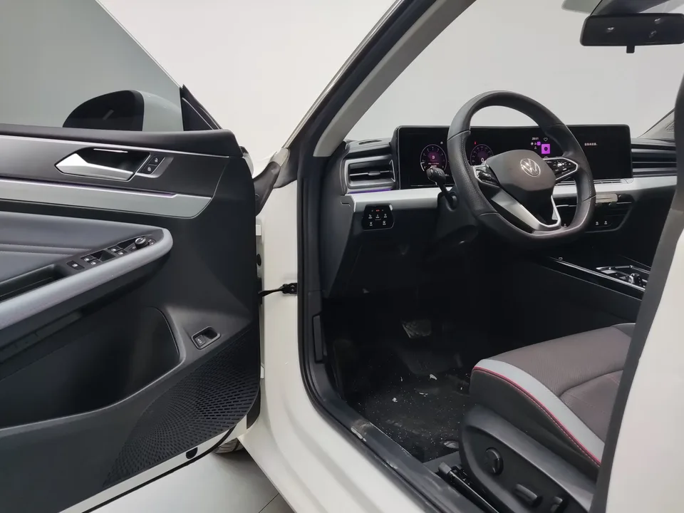Volkswagen Lamando Lingdu 2022 Lingdu L 280TSI DSG Cool Edition 2022 — thumbnail 5