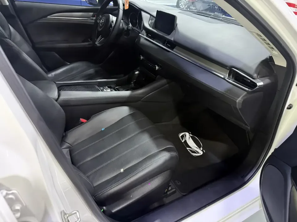 Mazda Atenza Atez 2021 2.0L Blue Sky Deluxe Edition 2022 — thumbnail 3