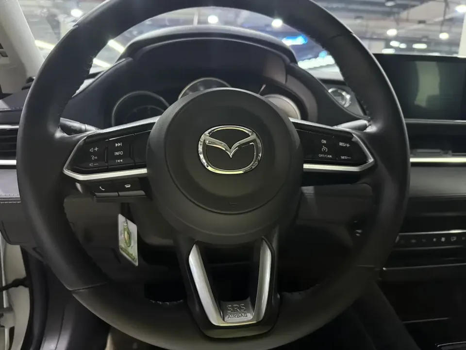 Mazda Atenza Atez 2021 2.0L Blue Sky Deluxe Edition 2022 — thumbnail 4
