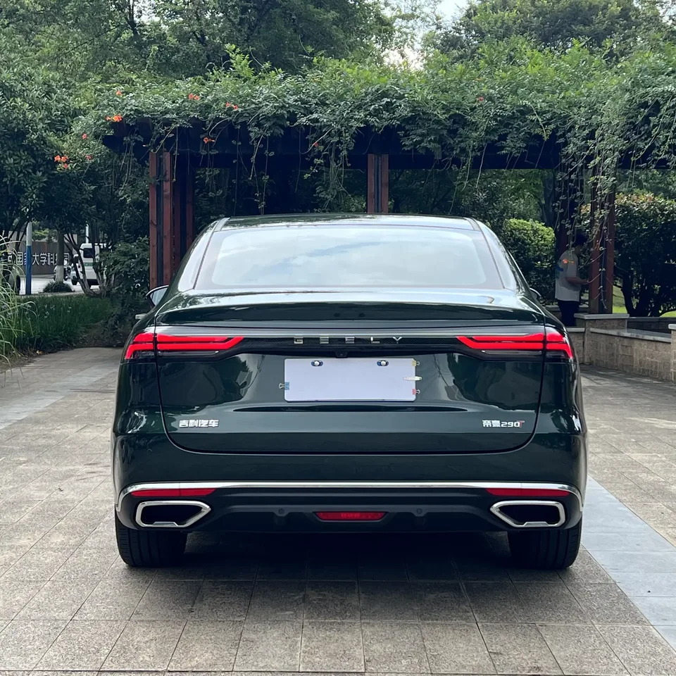 Geely Emgrand emgrand 2026 5th Generation 1.5T DCT Flagship Model 2026 — thumbnail 5