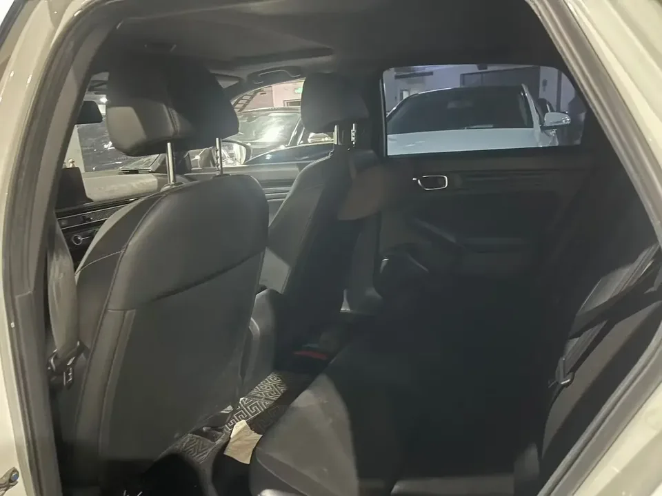 Honda CIVIC Civic 2022 240TURBO CVT Dynamic C-position Special Edition 2024 — thumbnail 3
