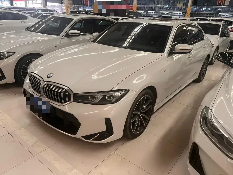 BMW 3 Series BMW 3 Series 2023 320Li M Sport Package 2023 — photo 1, buy with delivery to Moscow