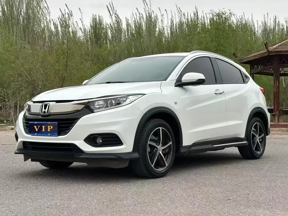 Honda VEZEL Binzhi 2022 1.5L CVT Phantom Night Pioneer Edition 2022 — photo 1, buy with delivery to Moscow