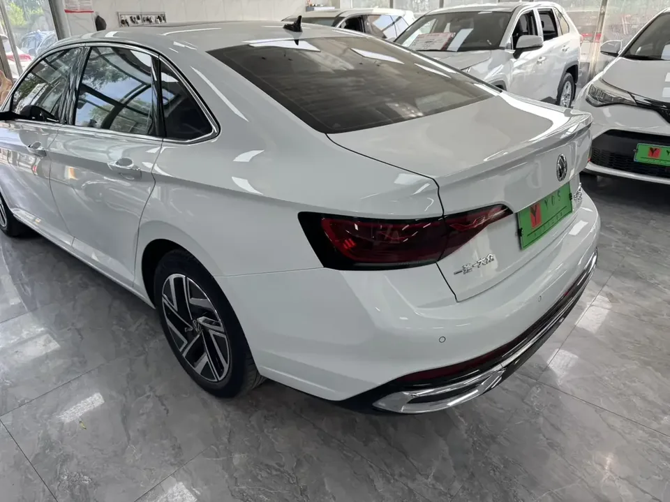 Volkswagen Sagitar Sagitar 2023 280TSI DSG Beyond Edition 2023 — thumbnail 4