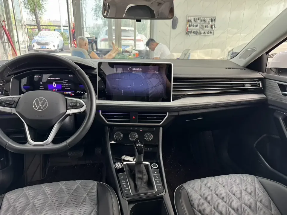 Volkswagen Sagitar Sagitar 2023 280TSI DSG Beyond Edition 2023 — thumbnail 5