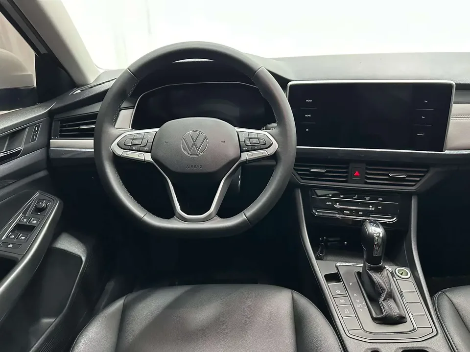 Volkswagen Bora Bora 2023 1.5L Automatic Limited Edition 2023 — thumbnail 5