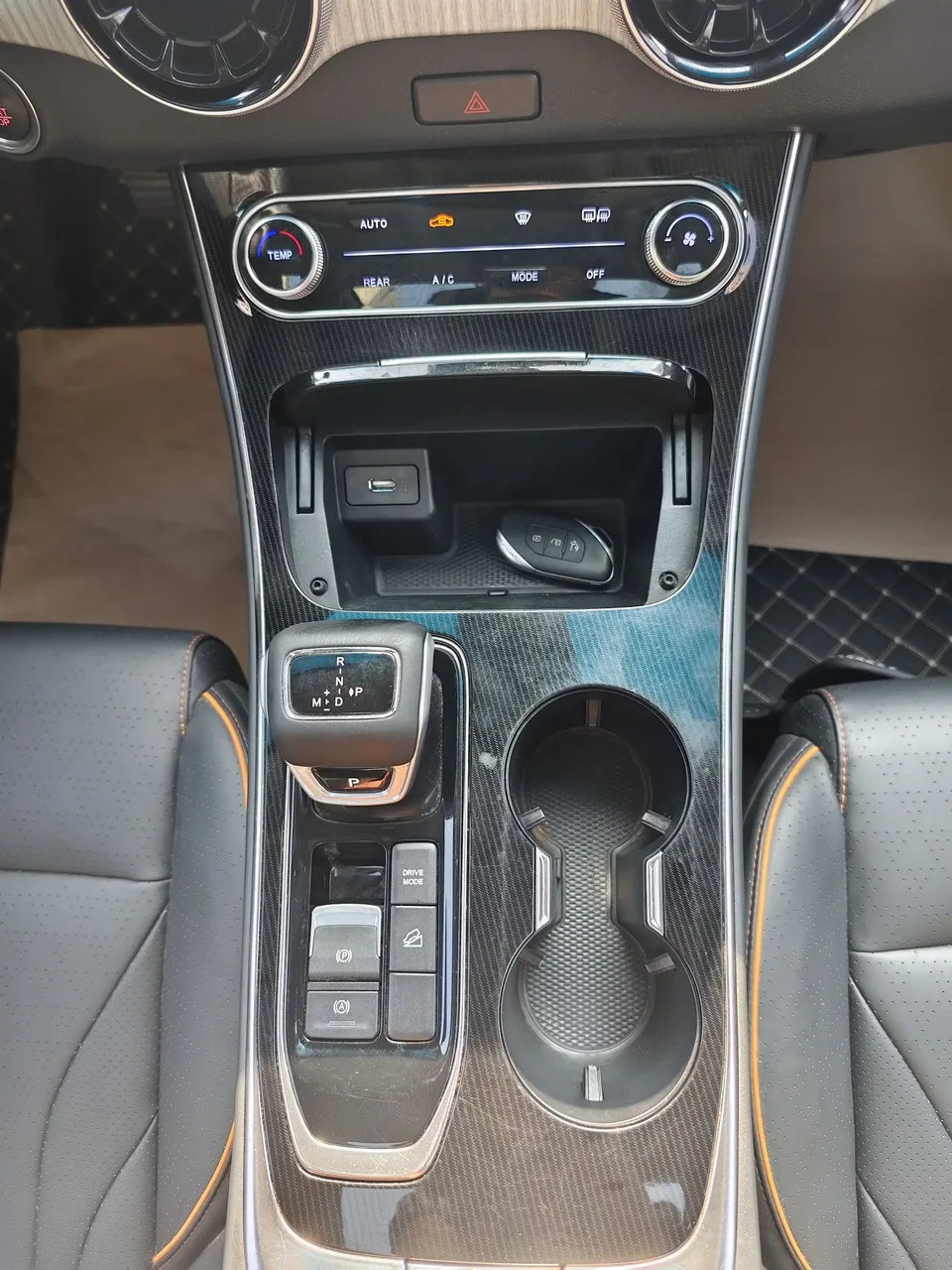 Forthing Popular yacht popular yacht 2024 1.5T DCT Ocean View Edition 2024 — миниатюра 4