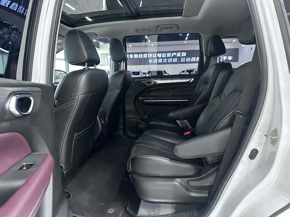 GAC Trumpchi M6 Trumpchi M6 2021 270T Automatic Premium Edition 7 Seaters 2023 — thumbnail 3