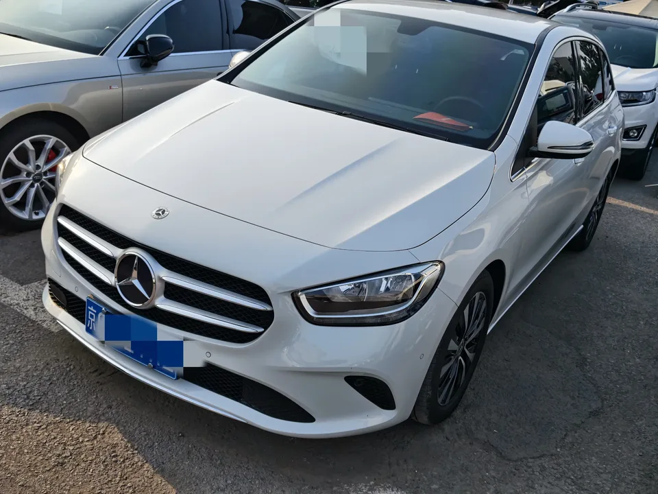 Mercedes-Benz B-Class Mercedes Benz B Class 2022 B 180 Fashionable 2022 — thumbnail 4