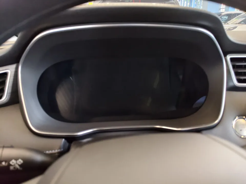 Roewe RX5 Roewe RX5 2025 PLUS 330TGI Automatic Trendsetting Smart Edition 2025 — thumbnail 5