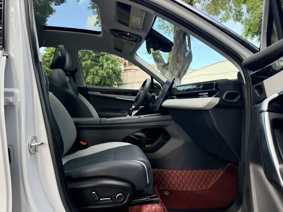 Geely Atlas L Boyue L 2024 1.5TD DCT Ultimate Edition 2024 — миниатюра 5