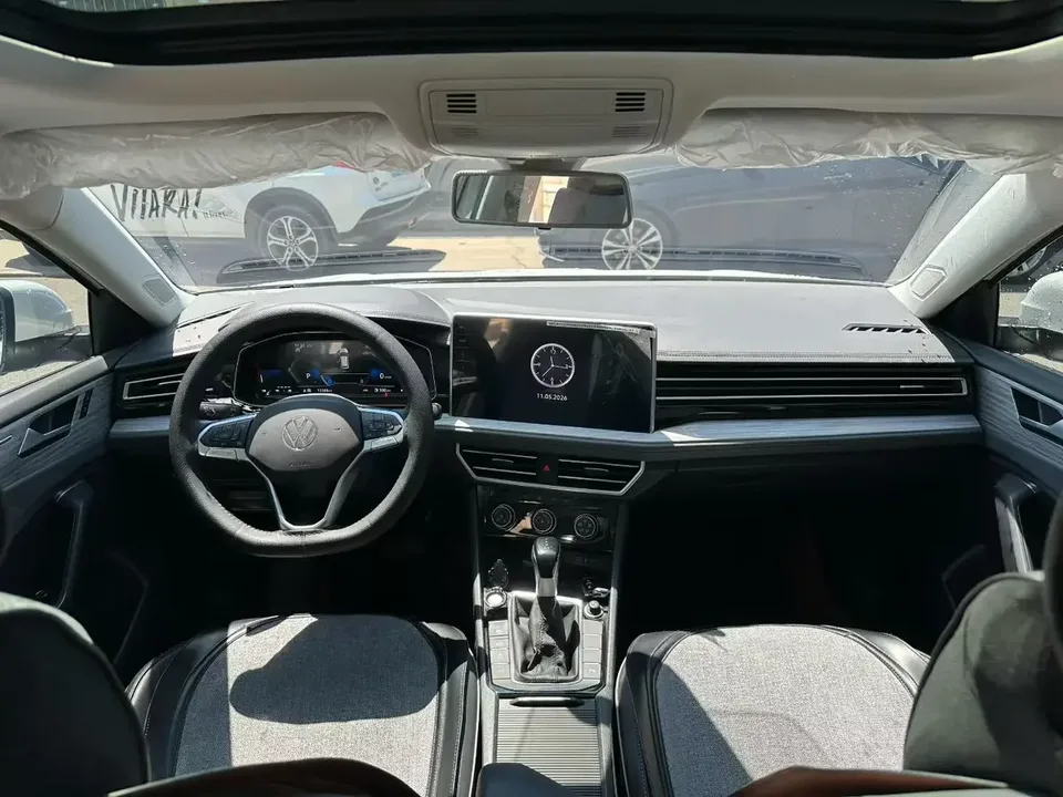 Volkswagen Sagitar Sagitar 2023 300TSI DSG Beyond Edition 2024 — thumbnail 3