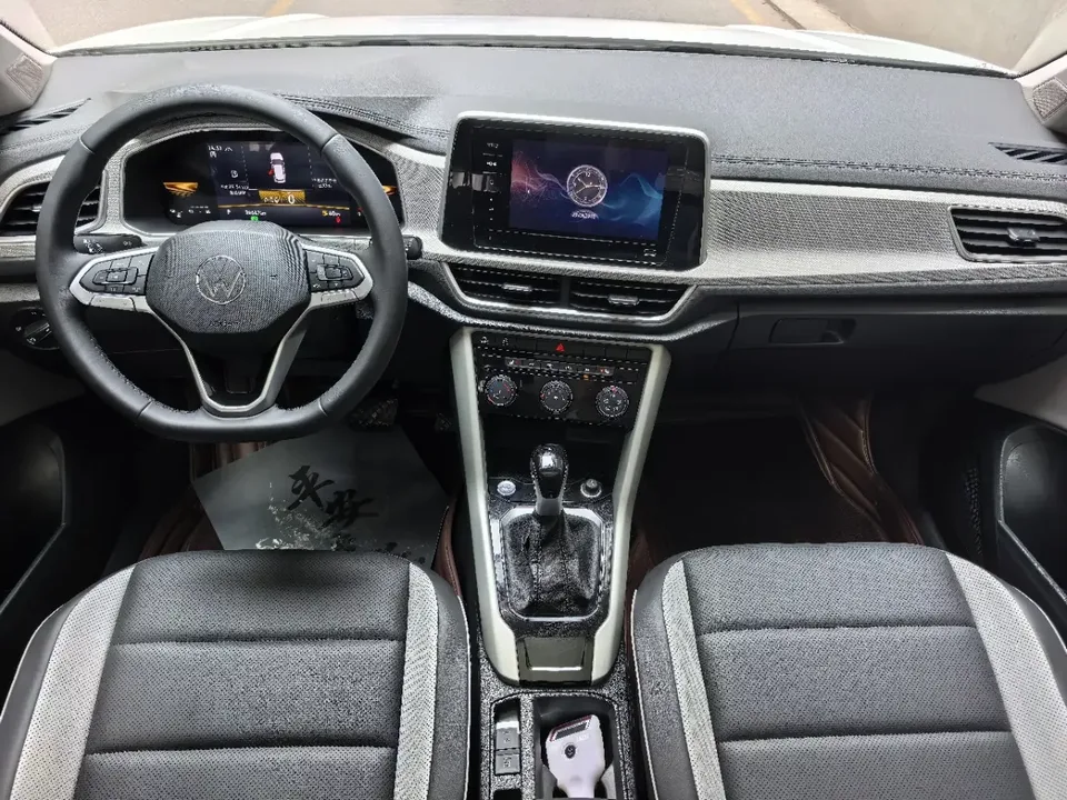 Volkswagen T-Roc TANG 2023 280TSI DSG Time Edition 2024 — thumbnail 3